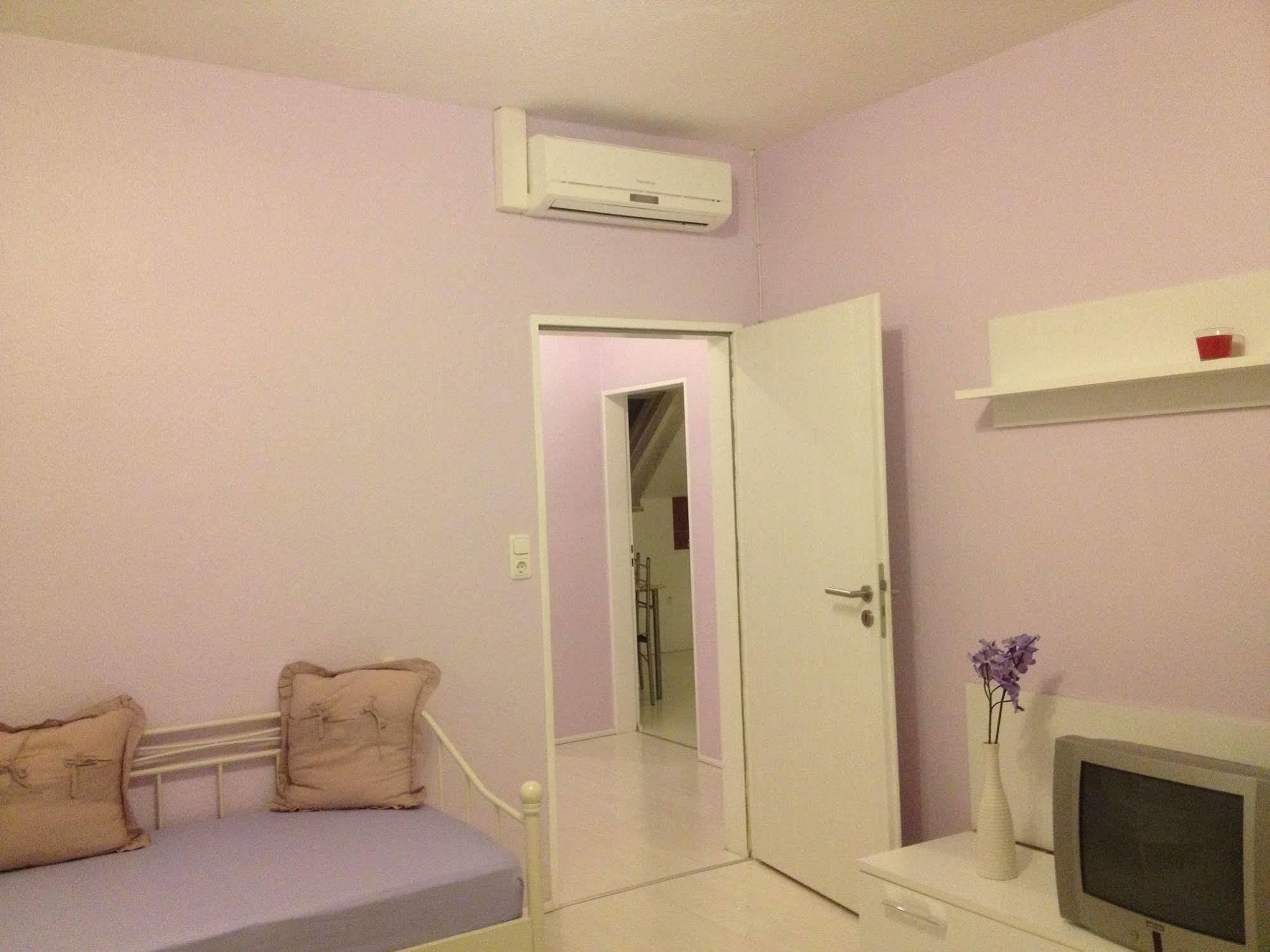 อพาร์ตเมนต์ ฮิลเดอส์ไฮม์ Apartment ฮิลเดสไฮม์ ภายนอก รูปภาพ